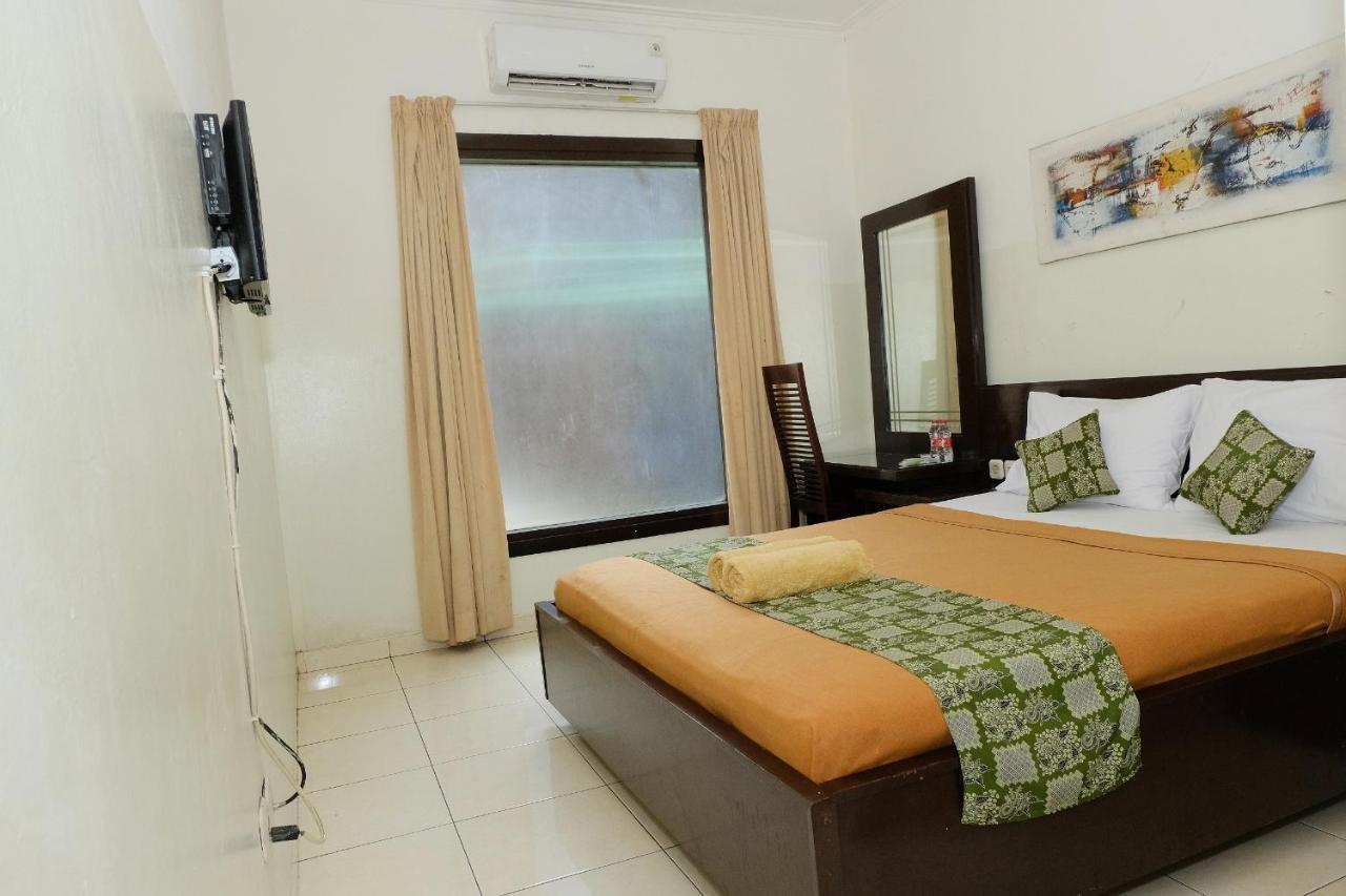 Hotel The Kirana Purnama Semarang Exteriér fotografie