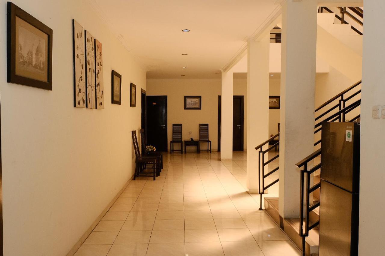 Hotel The Kirana Purnama Semarang Exteriér fotografie